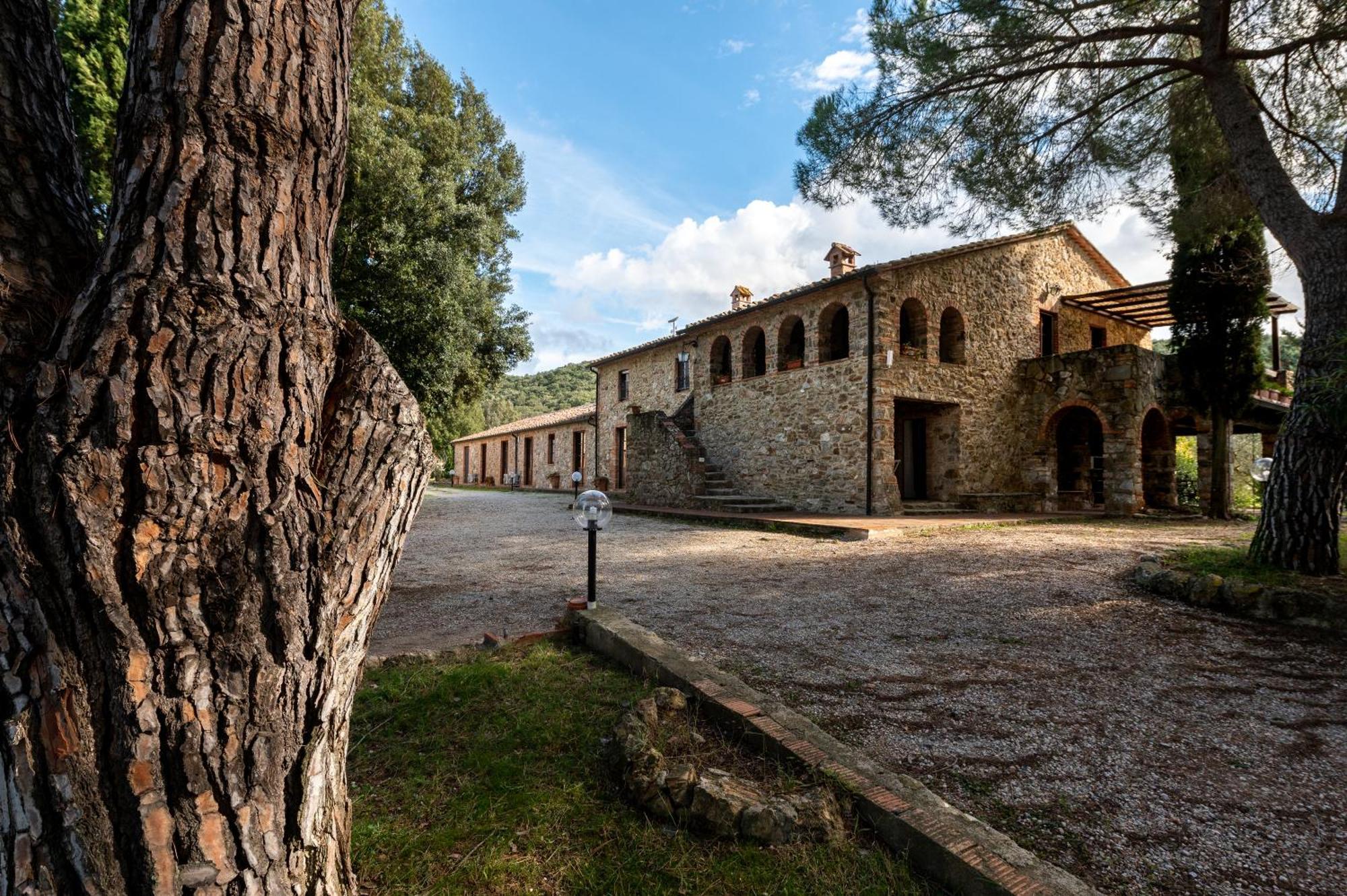 Tenuta Aronne Маса Маритима Екстериор снимка